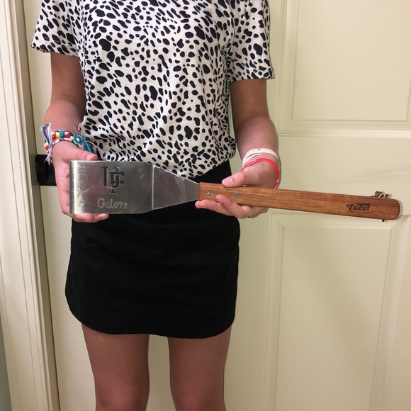 UF University of Florida Grilling Spatula. - Picture 3 of 6